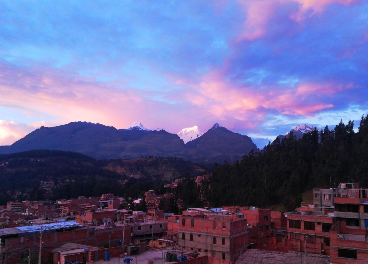 Scheler Artizon Trek'S House Hostel Huaraz  Exterior photo